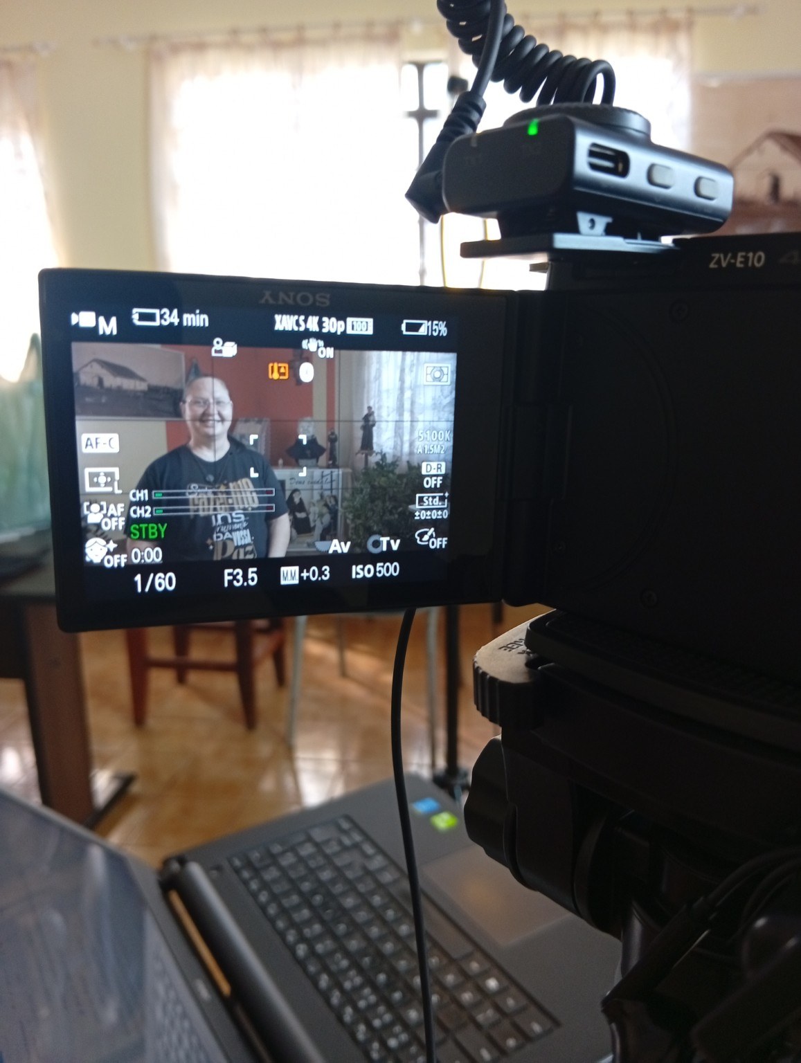 Bastidores da gravação de uma entrevista do documentário